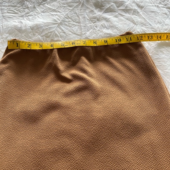 BooHoo Tan Elastic Elastic Waist Mini Skirt - Picture 3 of 7
